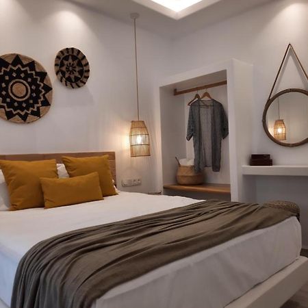 Konstantza'S Superior Suite Naxos City Екстериор снимка