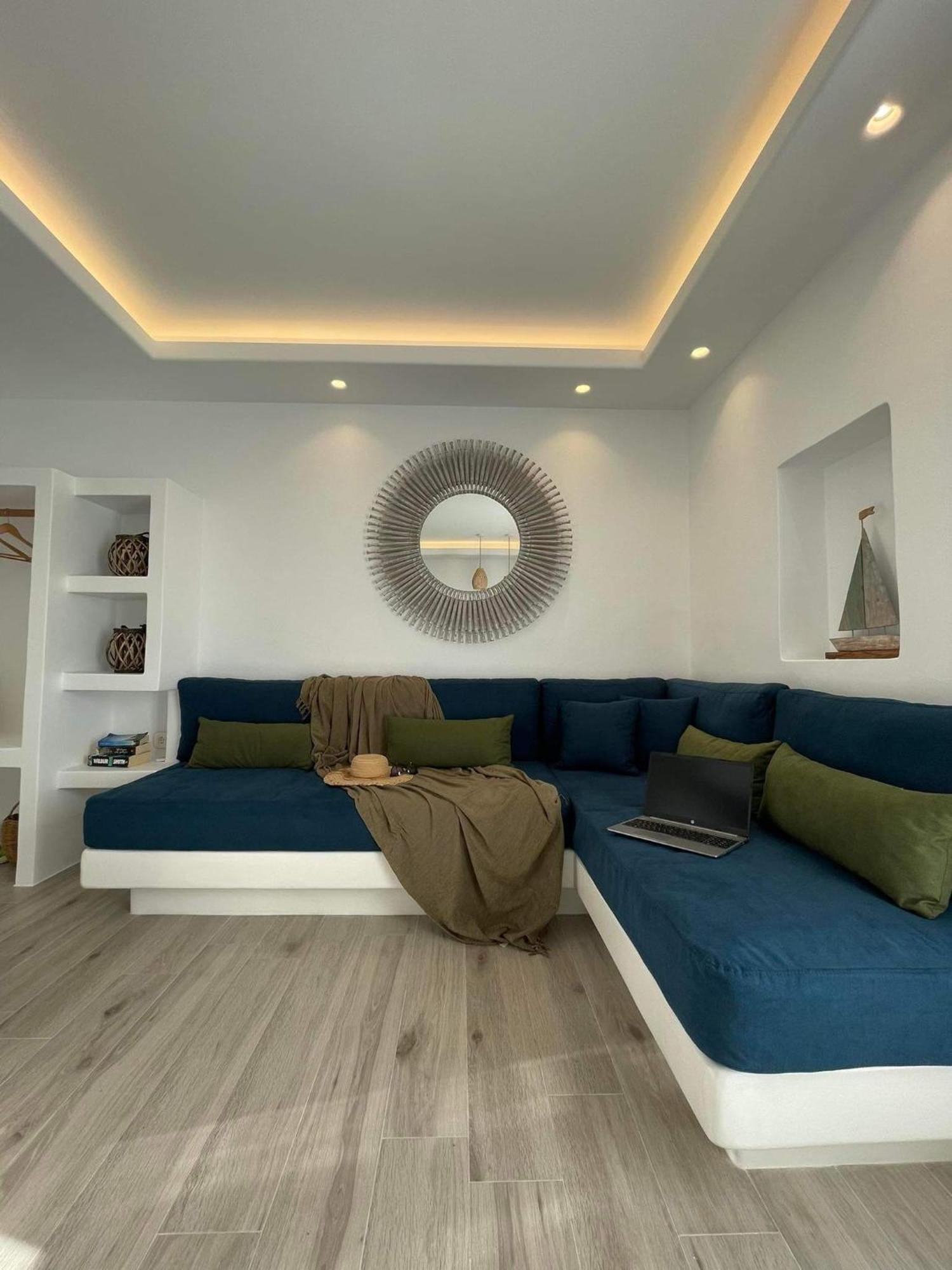 Konstantza'S Superior Suite Naxos City Екстериор снимка