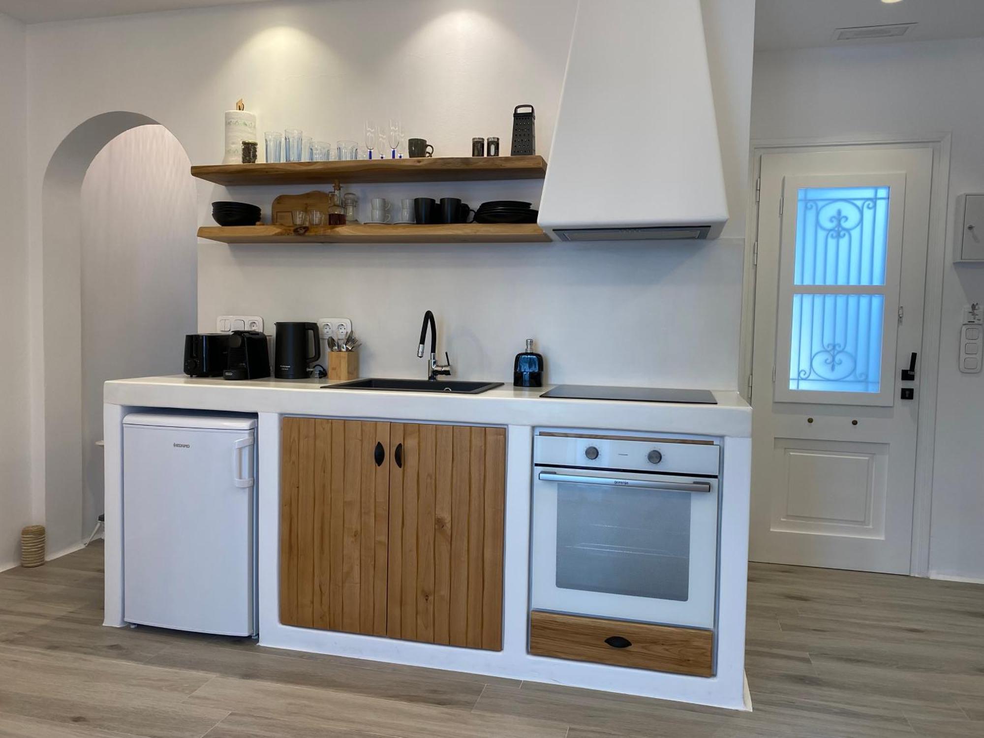 Konstantza'S Superior Suite Naxos City Екстериор снимка